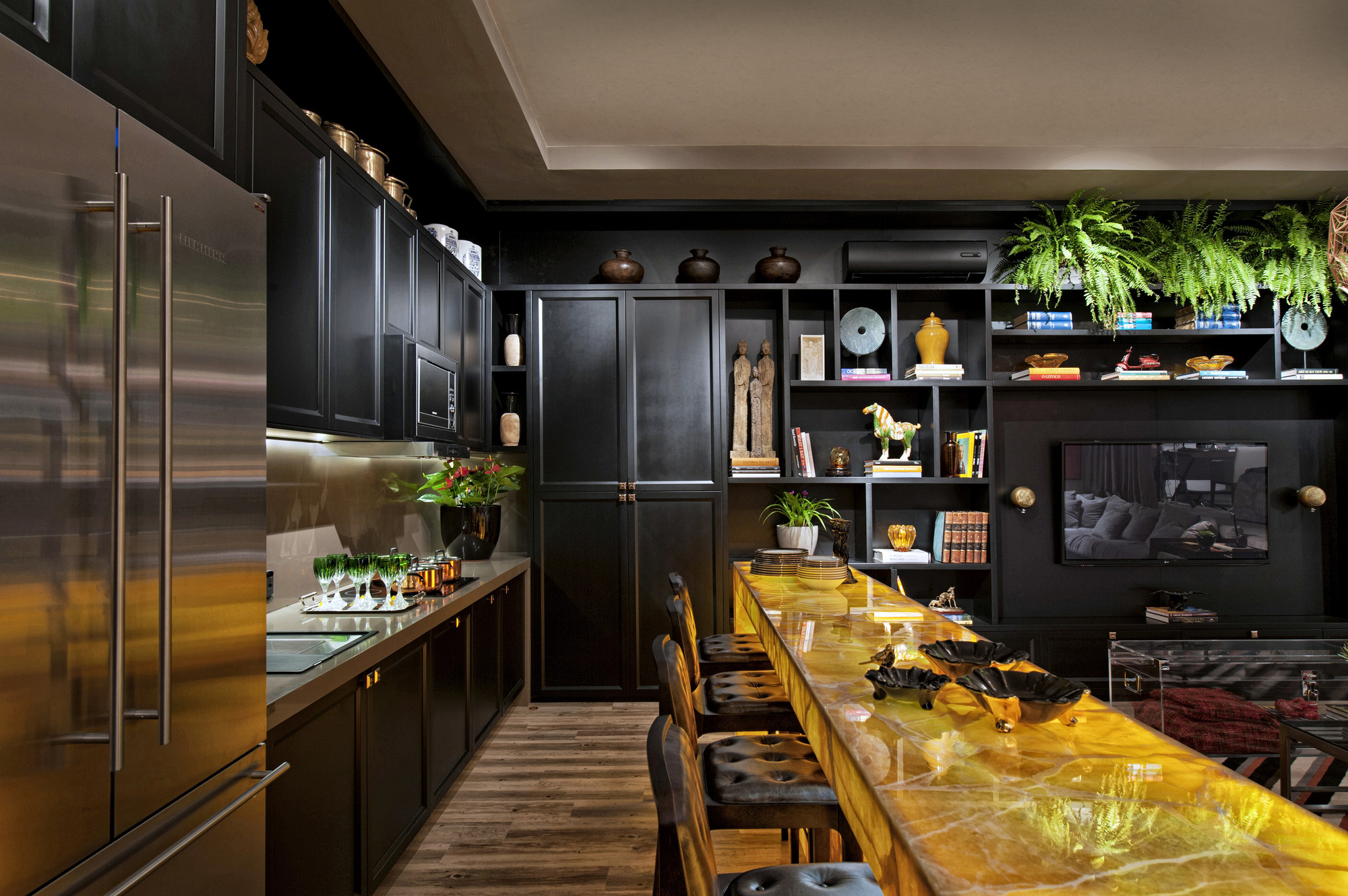 UKDNY kitchen cabinetry